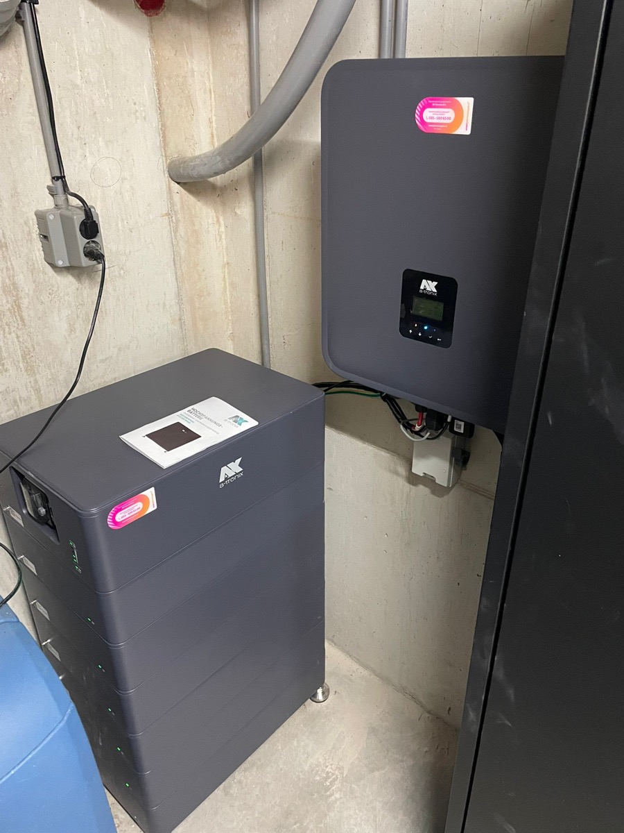 Slimme thuisbatterij installatie