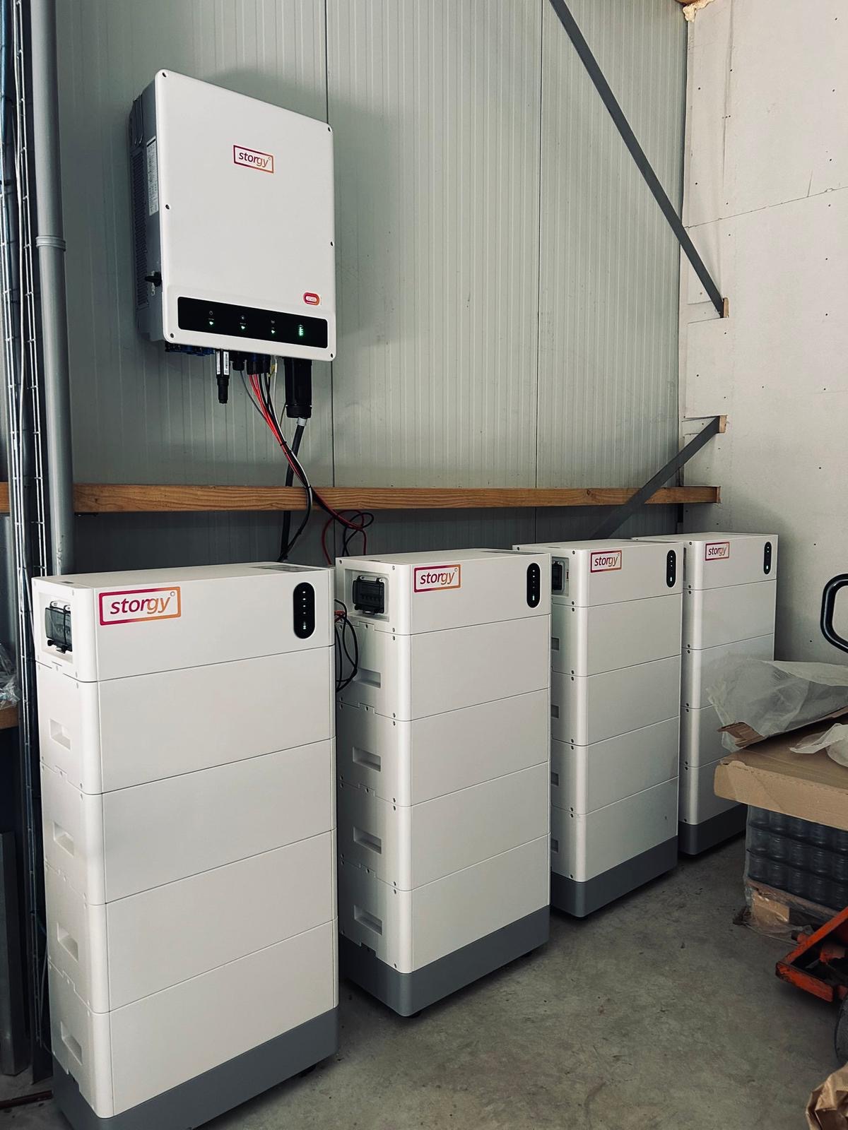 Storgy thuisbatterijen met omvormer en EMS